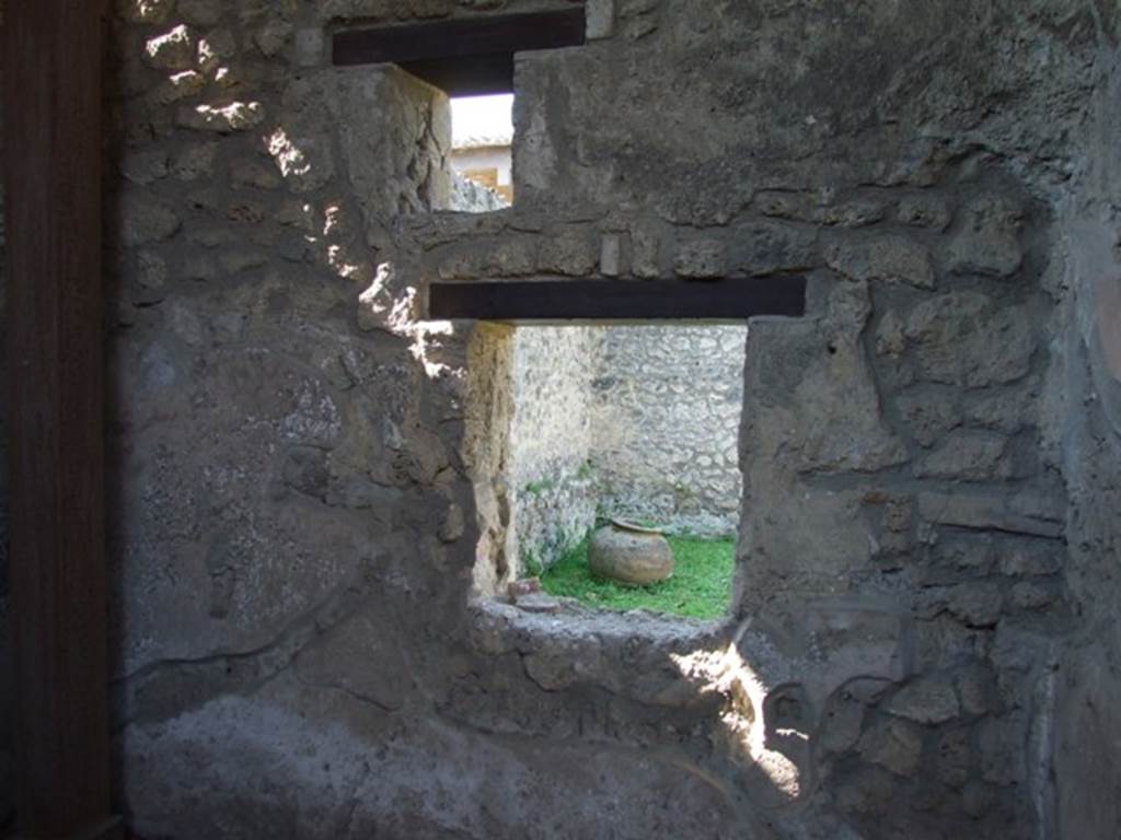 II.1.9 Pompeii. March 2009. Room 2, anteroom to cubiculum. West wall, looking into courtyard garden.