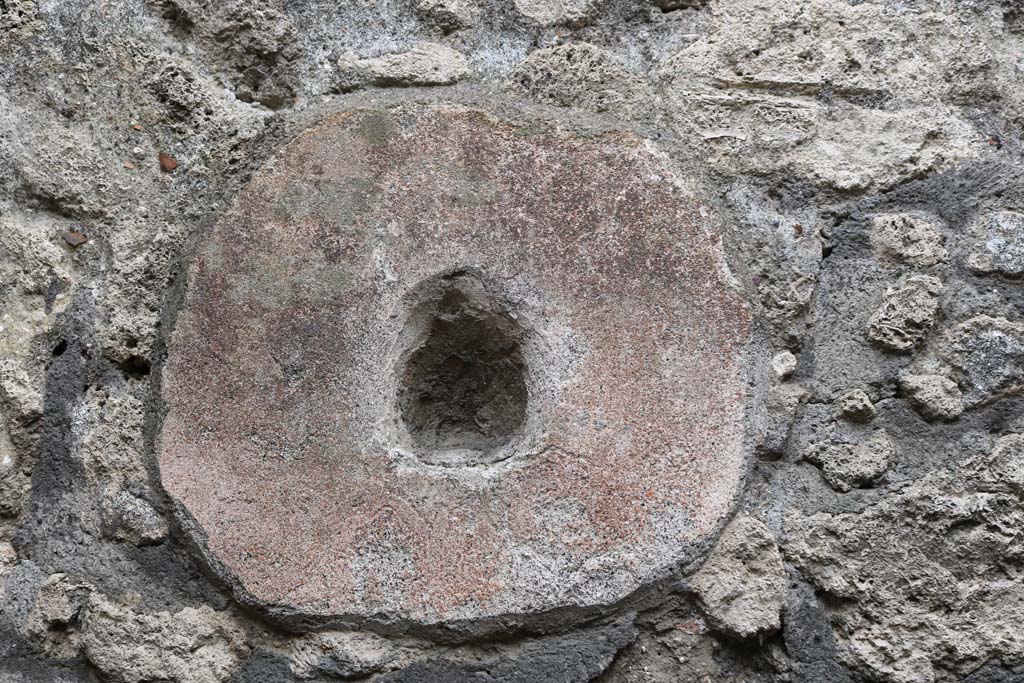 II.1.13 Pompeii. December 2018. Detail from east wall of kitchen. Photo courtesy of Aude Durand.