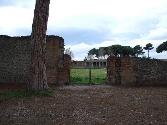II.7.3 Pompeii. Palaestra. December 2006. Entrance.