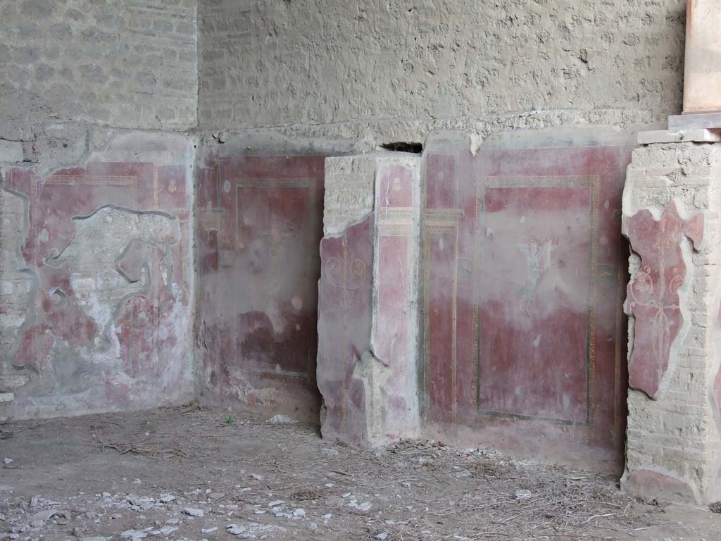 III.3.6 Pompeii. December 2007. Brick pillars and painted plaster on north end of east wall.