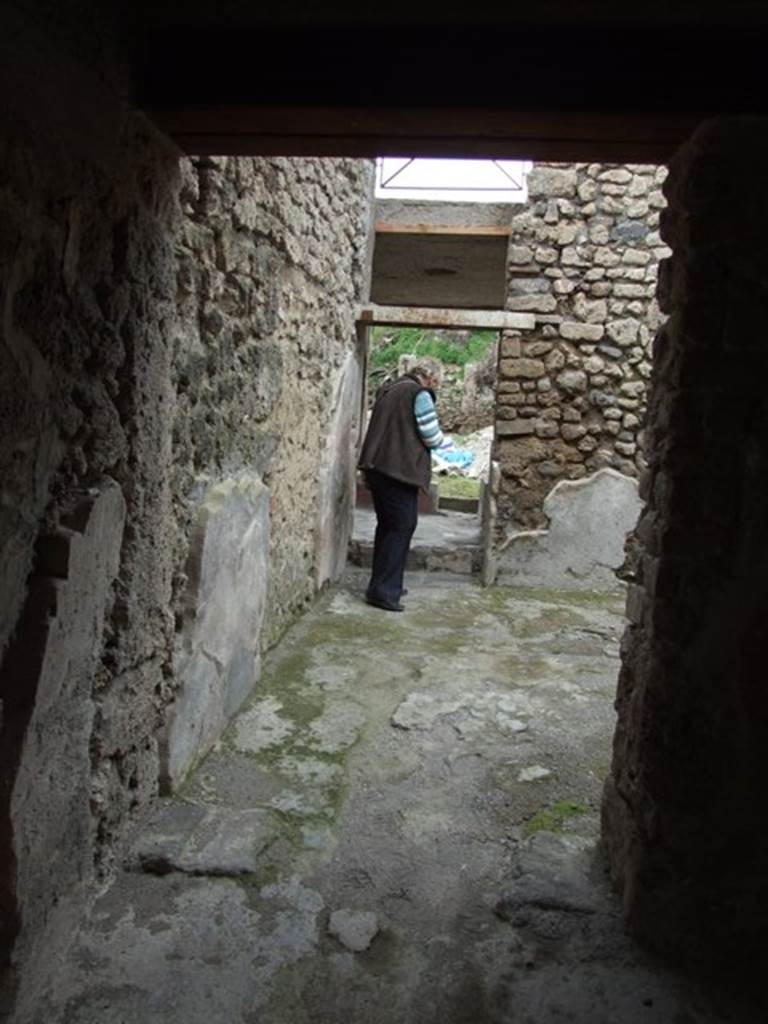 III.4.3  Pompeii.  March 2009.   Doorway  to Room 4, at north end of Room 1.
