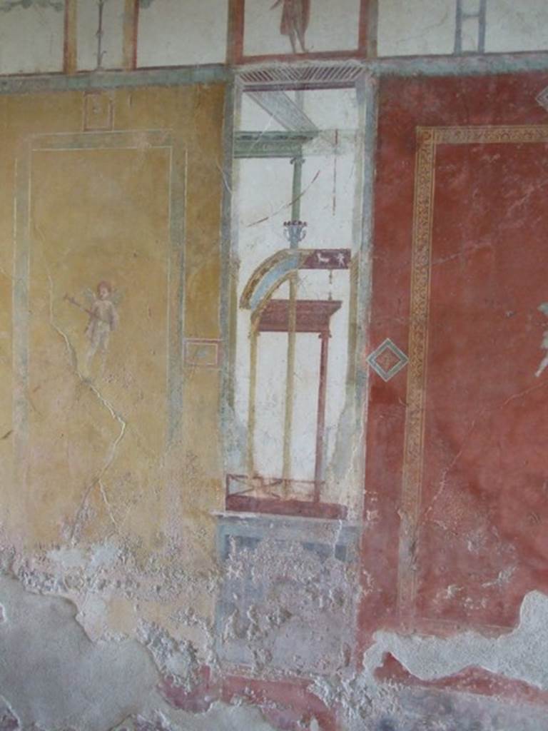 III.4.b Pompeii. March 2009. Room 4, east wall of exedra. Architectural painting. 