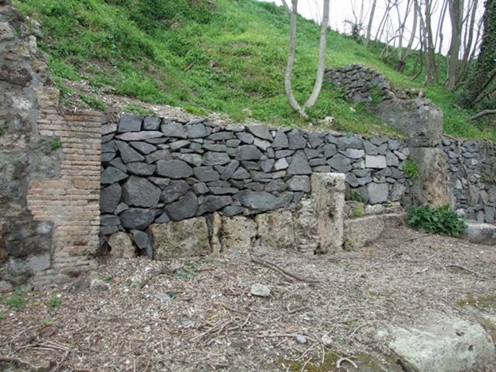 IV.3.g Pompeii. March 2009.  Entrance (on right).