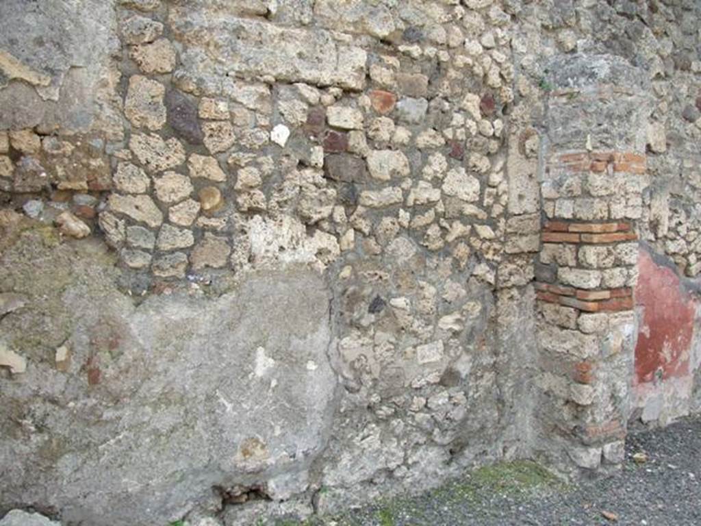 V.2.14 Pompeii.  March 2009.  West wall of shop.