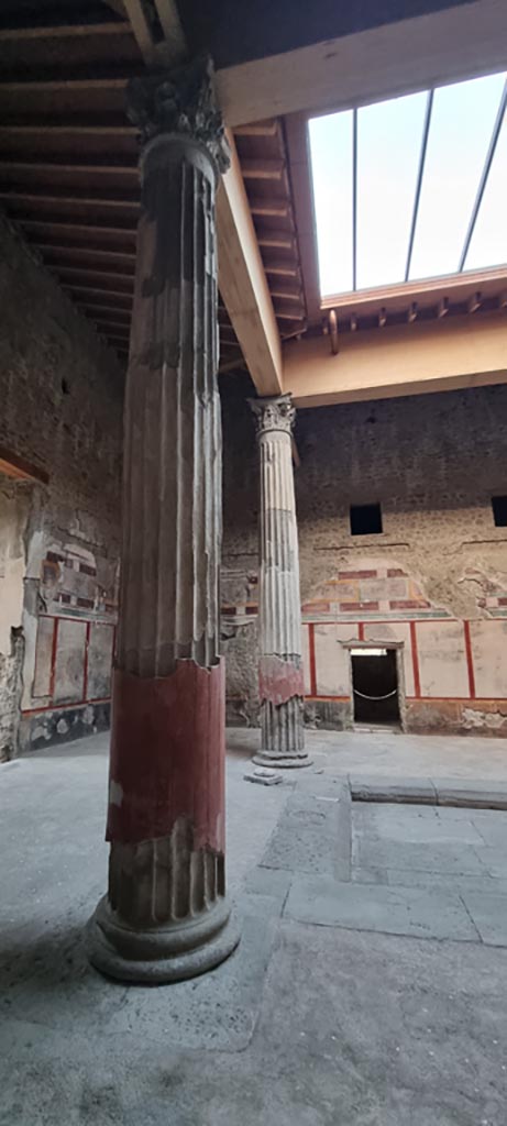 V.2.i Pompeii. March 2023. Room 1, looking north-west across impluvium in atrium. Photo courtesy of Johannes Eber.