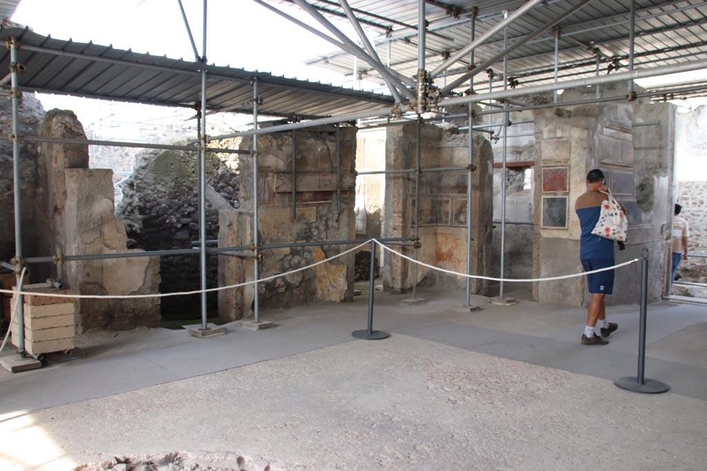 V.2.15 Pompeii. May 2018. Rooms A14 and A16 under excavation.
Photograph © Parco Archeologico di Pompei.
