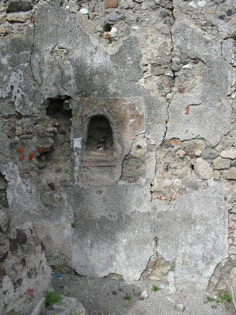 VI.1.1 Pompeii. May 2003. Arched niche on east wall.  Photo courtesy of Nicolas Monteix.