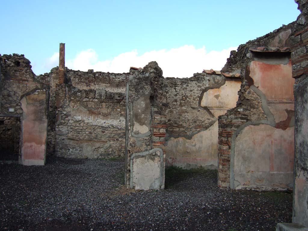 VI.5.16 Pompeii. December 2005. Oecus in north-east corner of atrium.