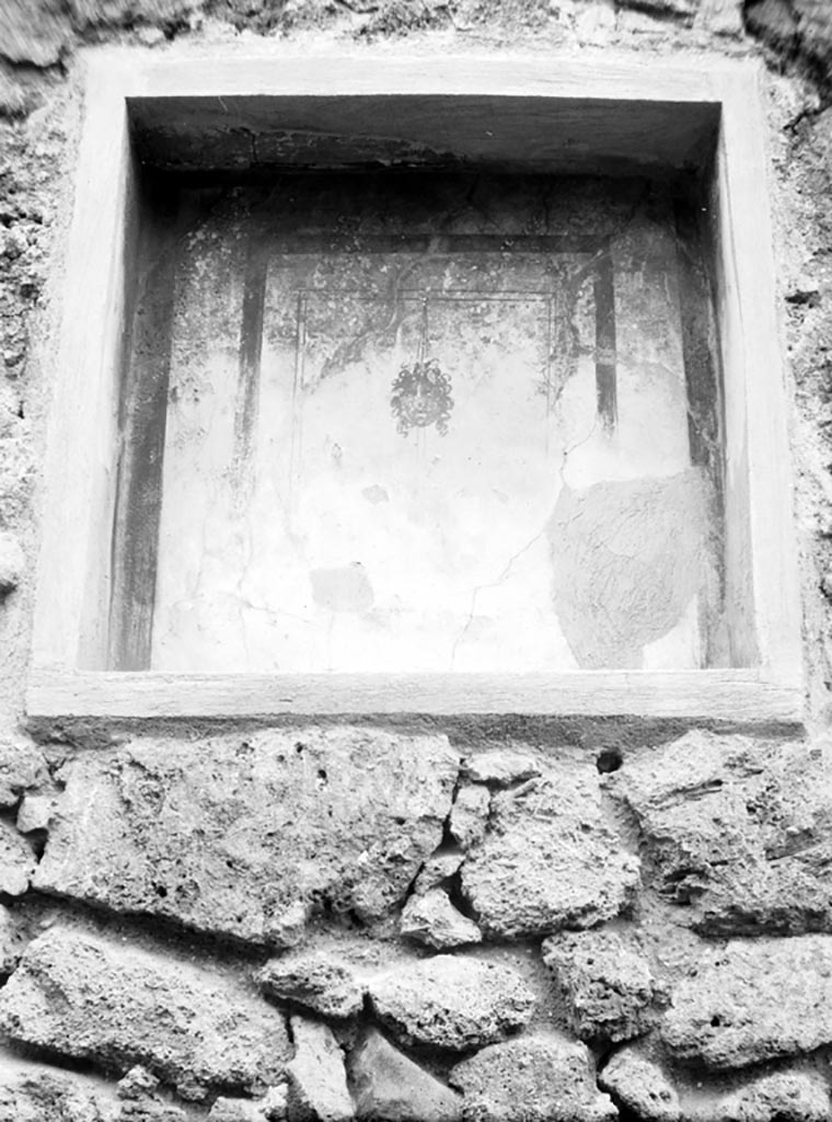 VI.7.9 Pompeii. December 2007. Niche in south ala, with head of the Gorgon.