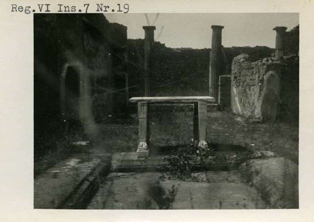 VI.7.19 Pompeii. 1937-1939. Looking west towards marble table.  Photo courtesy of American Academy in Rome, Photographic Archive. Warsher collection no. 460.

