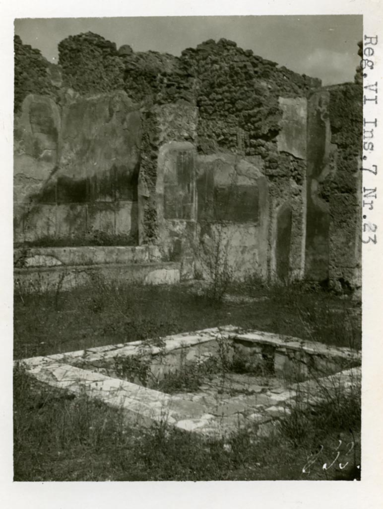 VI.7.23 Pompeii. Pre-1937-39. Atrium, looking north-east towards open room with steps, on north side.
Photo courtesy of American Academy in Rome, Photographic Archive.  Warsher collection no. 833.
