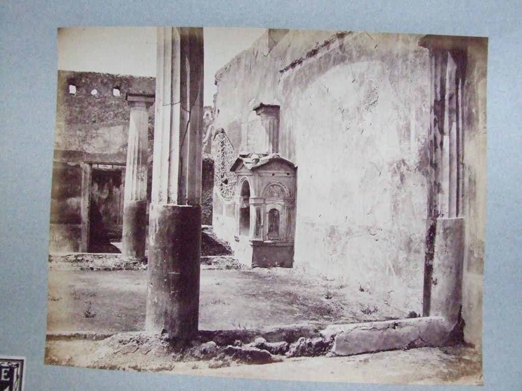 VI.8.3/5 Pompeii. House of the Tragic Poet. Peristyle with aedicula lararium. 
Old undated photograph. Courtesy of Society of Antiquaries. Fox Collection. 
