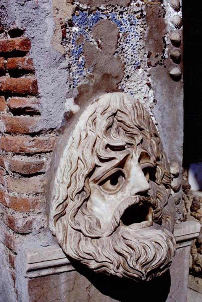VI.8.22 Pompeii. 1968. Detail of mask on left (or south) of the large fountain. Photo by Stanley A. Jashemski.
Source: The Wilhelmina and Stanley A. Jashemski archive in the University of Maryland Library, Special Collections (See collection page) and made available under the Creative Commons Attribution-Non Commercial License v.4. See Licence and use details.
J68f1254

