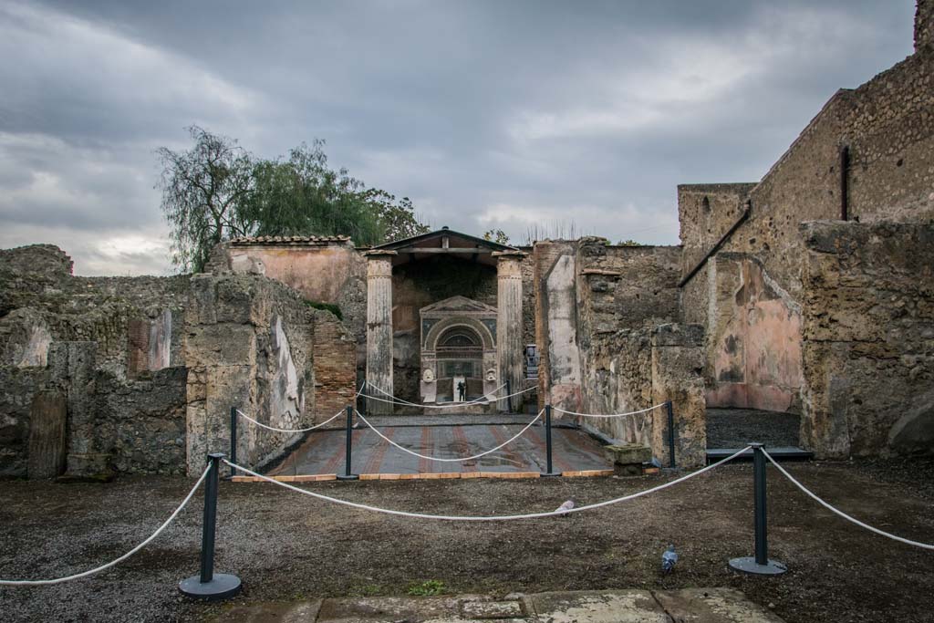 VI.8.22 Pompeii. January 2019. Looking west towards tablinum from atrium. Photo courtesy of Johannes Eber.