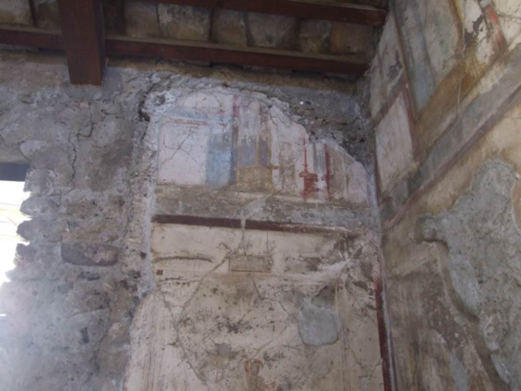 VI.9.6 Pompeii. March 2009. Room 16, upper east wall on south side of doorway to atrium, and south-east corner.