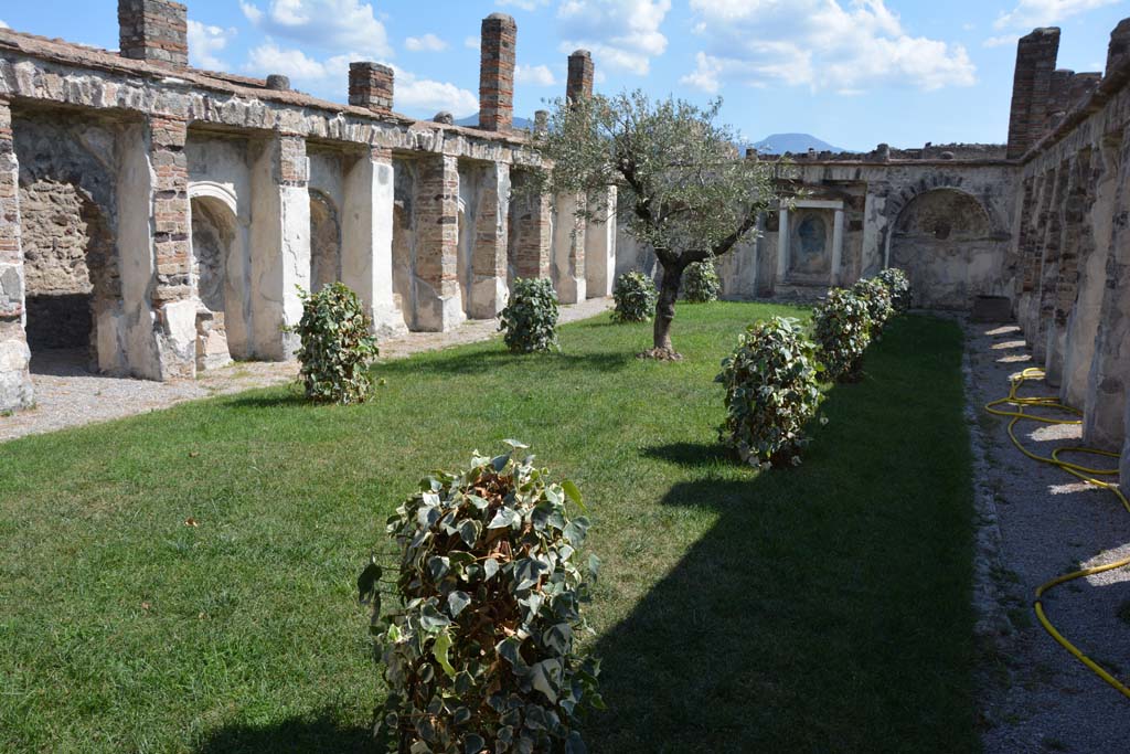 VI.10.7 Pompeii. September 2019. Looking south from north-west side.
Foto Annette Haug, ERC Grant 681269 DÉCOR.

