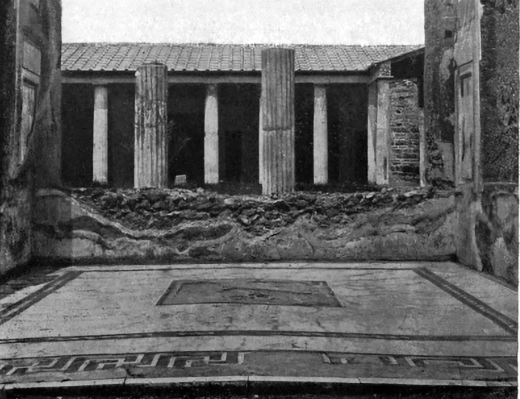 VI.11.10 Pompeii. c.1930. Room 33, looking north across threshold and mosaic floor in tablinum.
See Blake, M., (1930). The pavements of the Roman Buildings of the Republic and Early Empire. Rome, MAAR, 8, (p.71 & Pl.16, tav.1).

