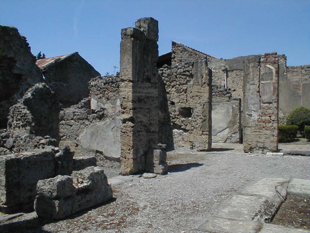 VI.14.12 Pompeii. December 2007. Stone near west wall in atrium.