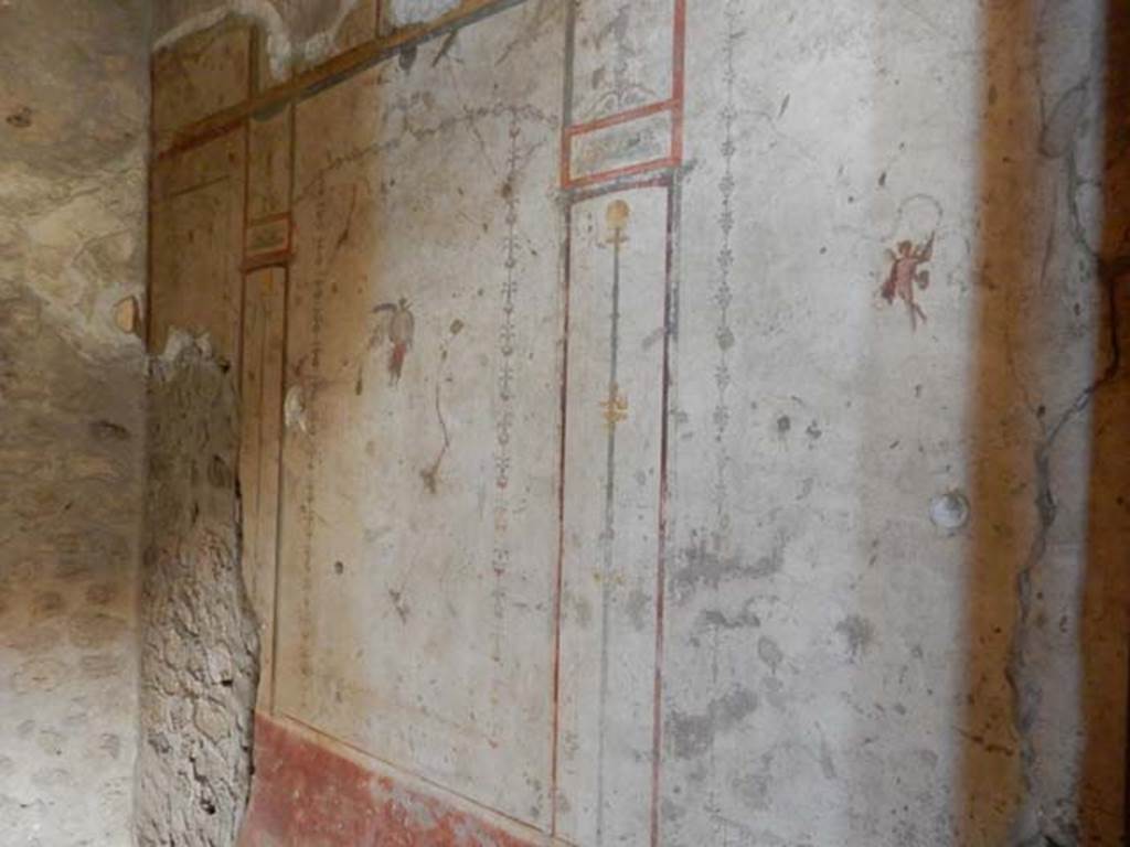 VI.15.1 Pompeii. May 2017. West wall of bedroom. Photo courtesy of Buzz Ferebee.