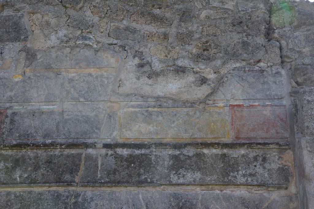 VI 15 5 Pompeii. March 2019. Oecus 24, upper south wall at west end above small doorway.
Foto Annette Haug, ERC Grant 681269 DCOR.
