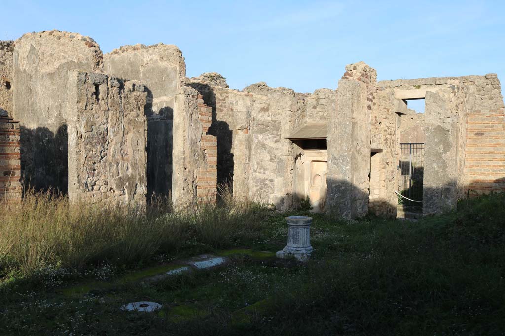 VI.15.5 Pompeii. December 2018. Room 1, looking north-east across atrium from south side. Photo courtesy of Aude Durand.