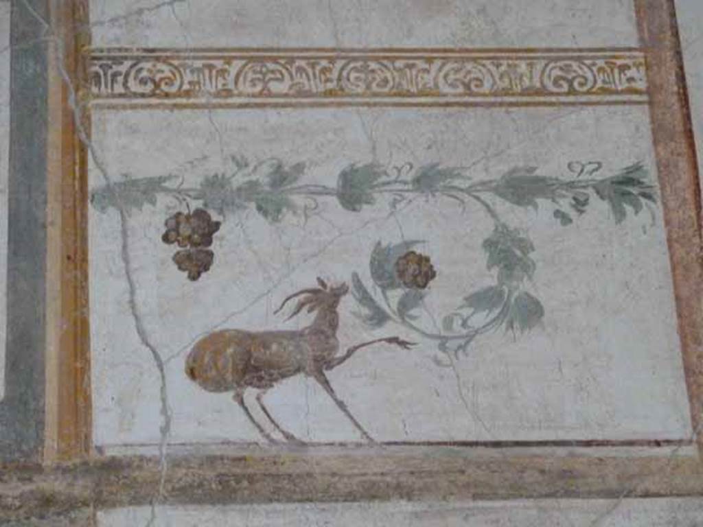VI.15.8 Pompeii. May 2010. Painted detail from oecus.