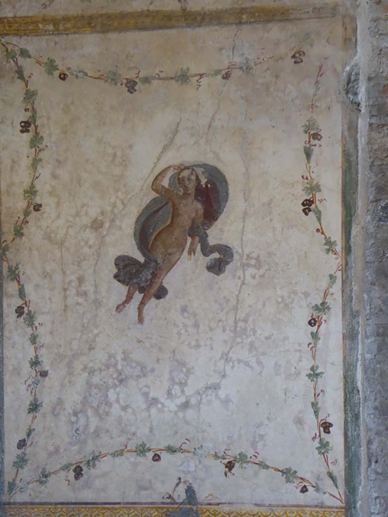 VI.16.7 Pompeii. September 2015. Room Q, painting in centre of panel on west wall in south-west corner.
Foto Annette Haug, ERC Grant 681269 DÉCOR.
