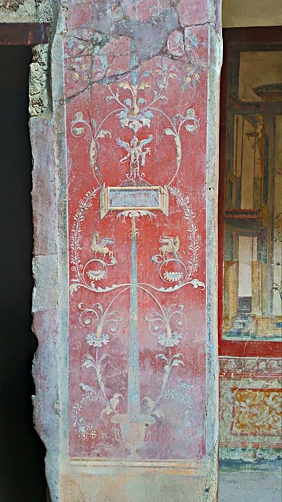 VI.16.15 Pompeii. May 2015. Doorway to room C, on west side of atrium B, and painted pilaster. Photo courtesy of Buzz Ferebee.
