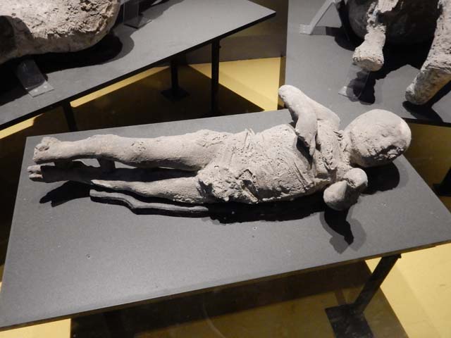 VI.17.42, Pompeii, May 2018. Plaster cast of young child found in the ...