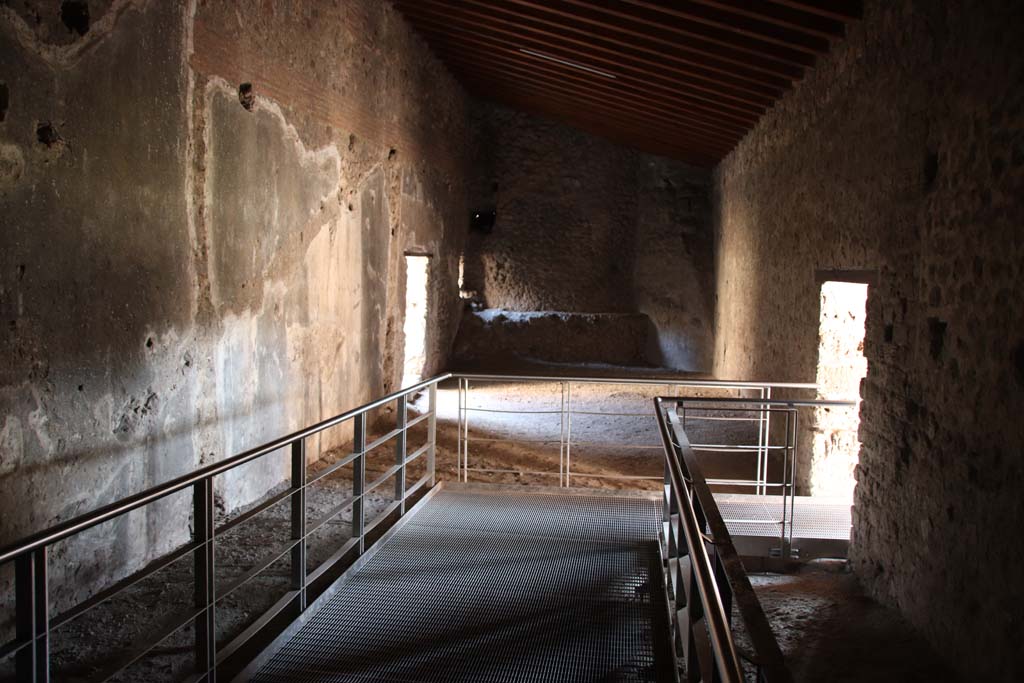 VII.1.8 Pompeii. September 2017. Room 8, womens baths anteroom, now roofed, looking south.
Photo courtesy of Klaus Heese.
