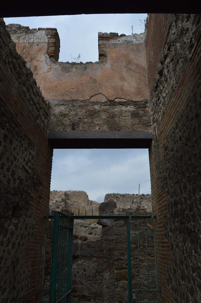 VII.2.18 Pompeii October 2017. 
Looking towards north wall of upper floor room in centre above entrance corridor/fauces.
Foto Taylor Lauritsen, ERC Grant 681269 DÉCOR.

