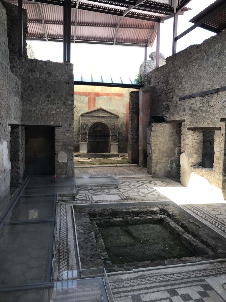 VII.2.45 Pompeii. April 2019. Looking north across atrium. Photo courtesy of Rick Bauer. 
