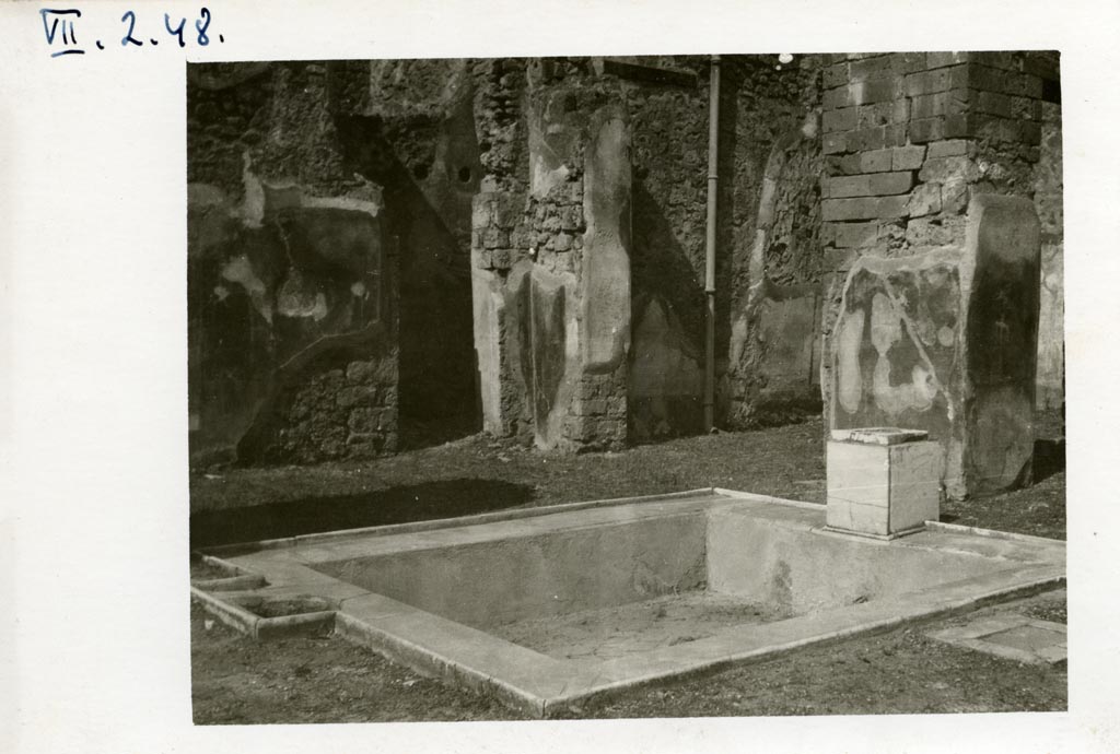 VII.2.48 Pompeii. Pre-1937-39. Looking north-west across impluvium in atrium.
Photo courtesy of American Academy in Rome, Photographic Archive. Warsher collection no. 1767.
