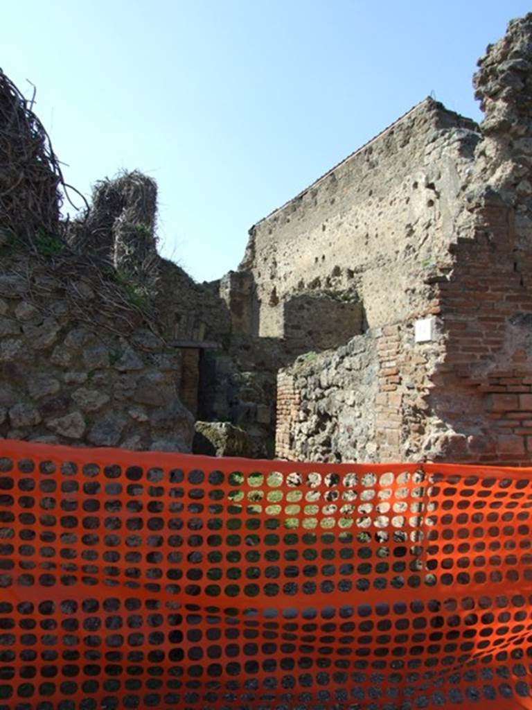 VII.4.40 Pompeii. March 2009. Entrance.