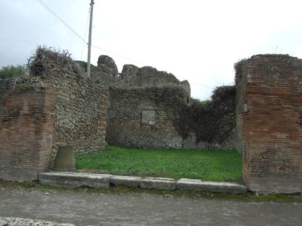 VII.4.55 Pompeii. March 2009. Entrance.