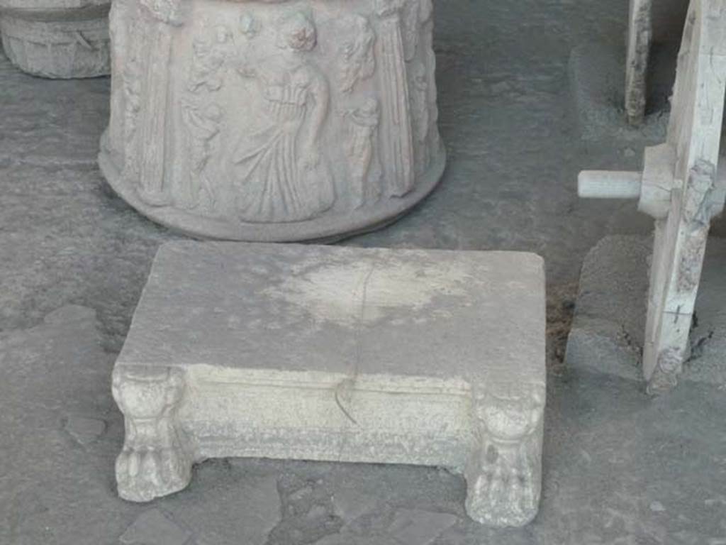 VII.7.29 Pompeii. September 2015. Items in storage.