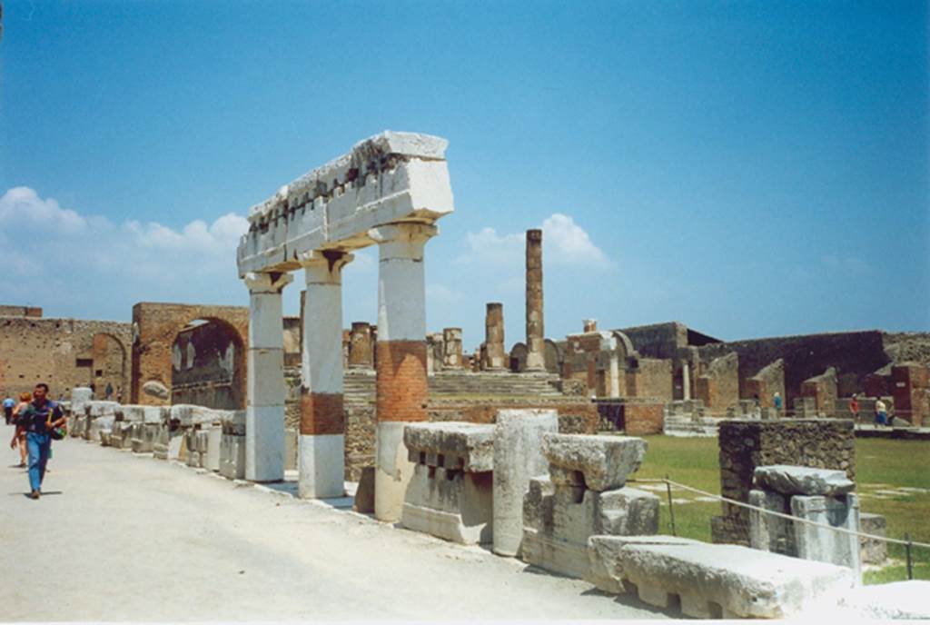 VII.8 Pompeii Forum. 1999. Looking north along the west side. Photo courtesy of Rick Bauer.