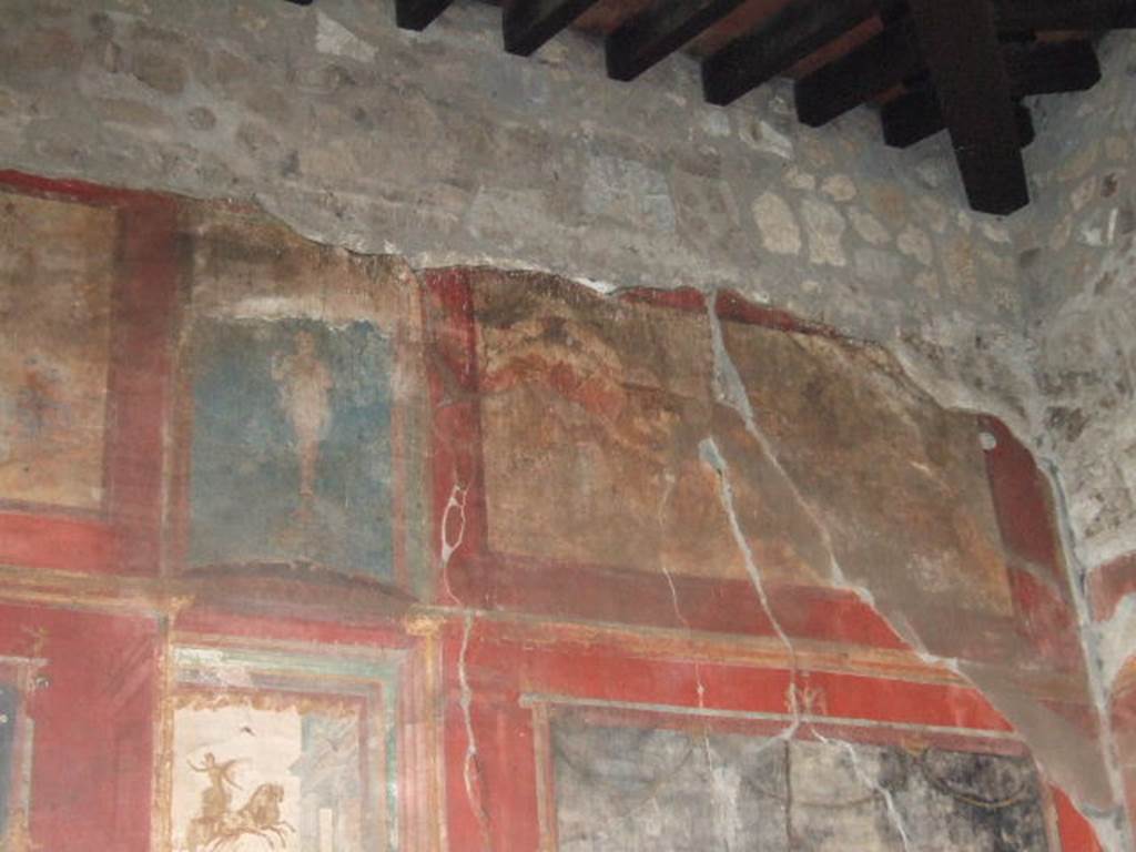 VII.9.7 and VII.9.8 Pompeii. September 2005. Upper west wall in north-west corner, wall painting of jugs.