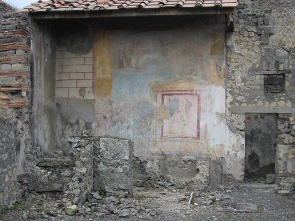 VII.9.33 Pompeii. May 2003. Looking towards west wall. Photo courtesy of Nicolas Monteix.
