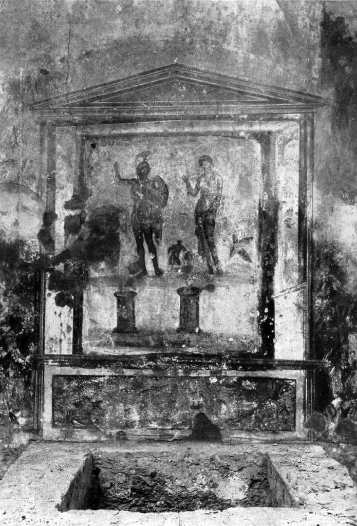 VII.9.33 Pompeii. 1931. Lararium painting of Mars and Venus standing side by side, from west wall.
DAIR 31.2470. Photo © Deutsches Archäologisches Institut, Abteilung Rom, Arkiv. 
See Boyce G. K., 1937. Corpus of the Lararia of Pompeii. Rome: MAAR 14. (p.68, no.303 and Pl.25,2).
