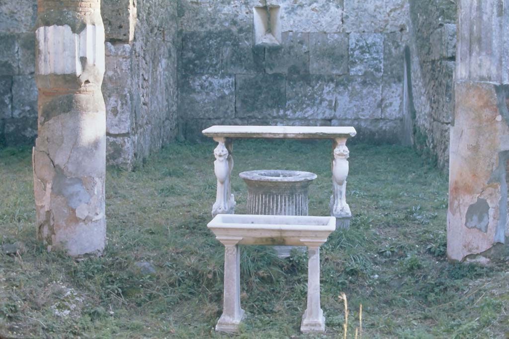 VII.15.13, Pompeii. 4th December 1971. Looking south across atrium. 
Photo courtesy of Rick Bauer, from Dr. George Fay’s slides collection.
