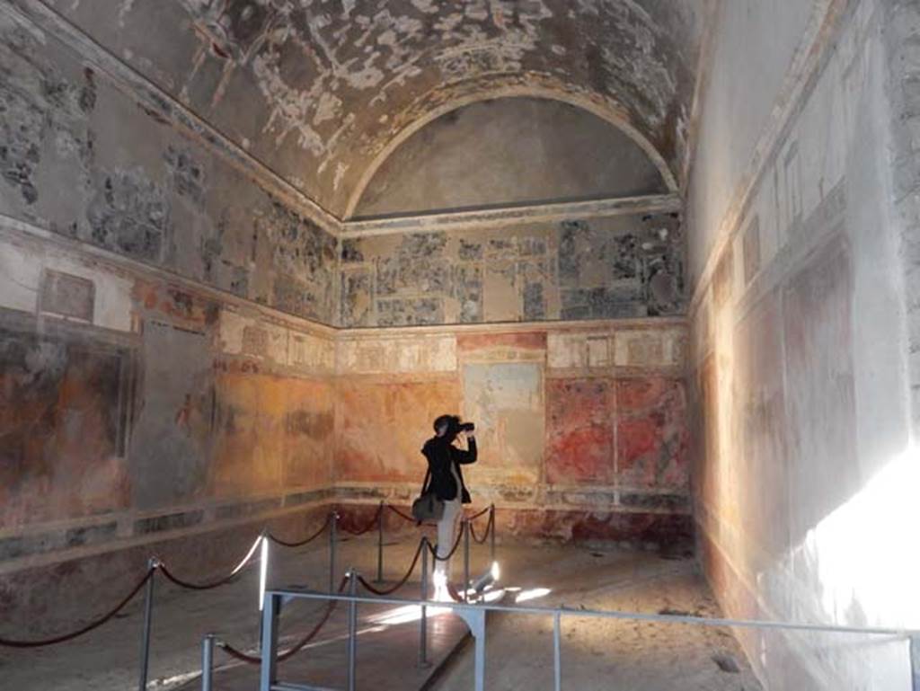 VIII.1.a, Pompeii. May 2018. Oecus A, looking east from south-west corner. Photo courtesy of Buzz Ferebee.

