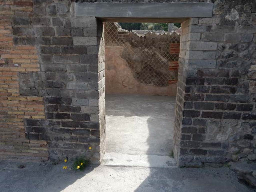 VIII.2.14 Pompeii. May 2017. Doorway to room on south side of entrance corridor, looking east. Photo courtesy of Buzz Ferebee.

