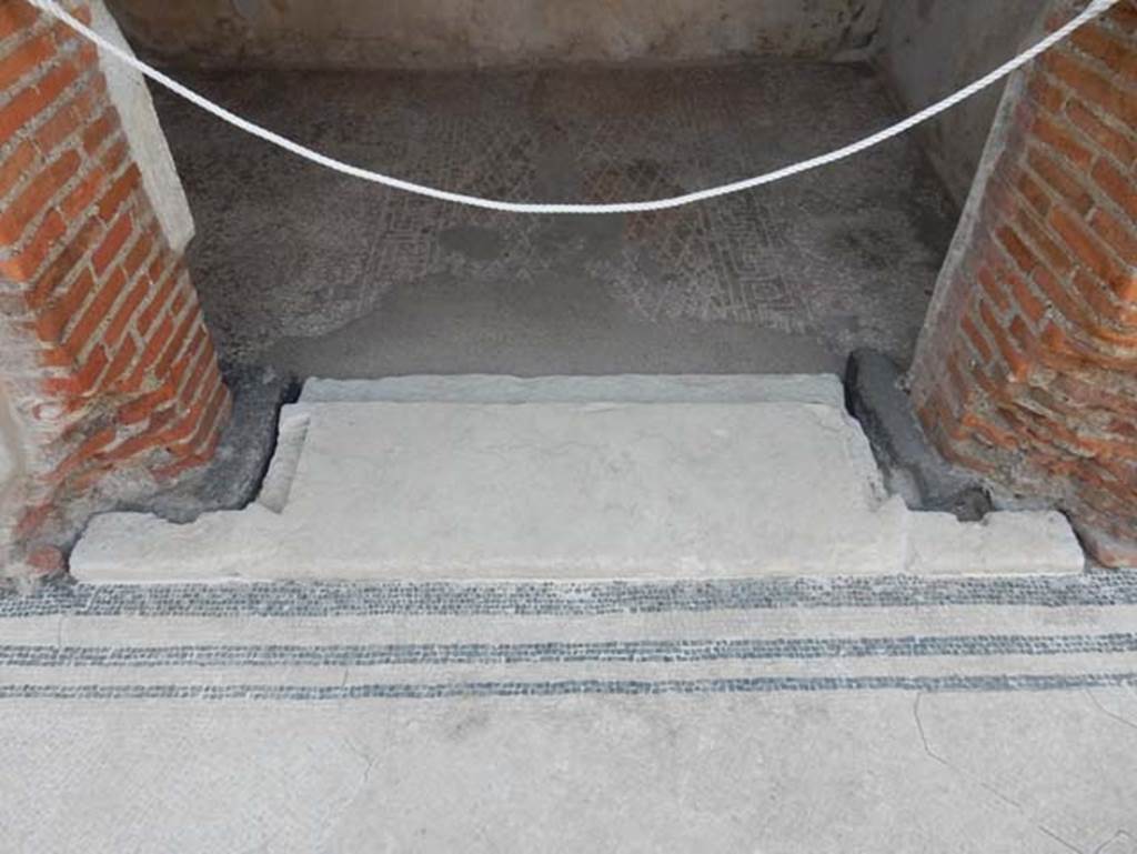 VIII.2.16 Pompeii. May 2024. 
Doorway to cubiculum in centre of south wall of atrium. Photo courtesy of Klaus Heese.
