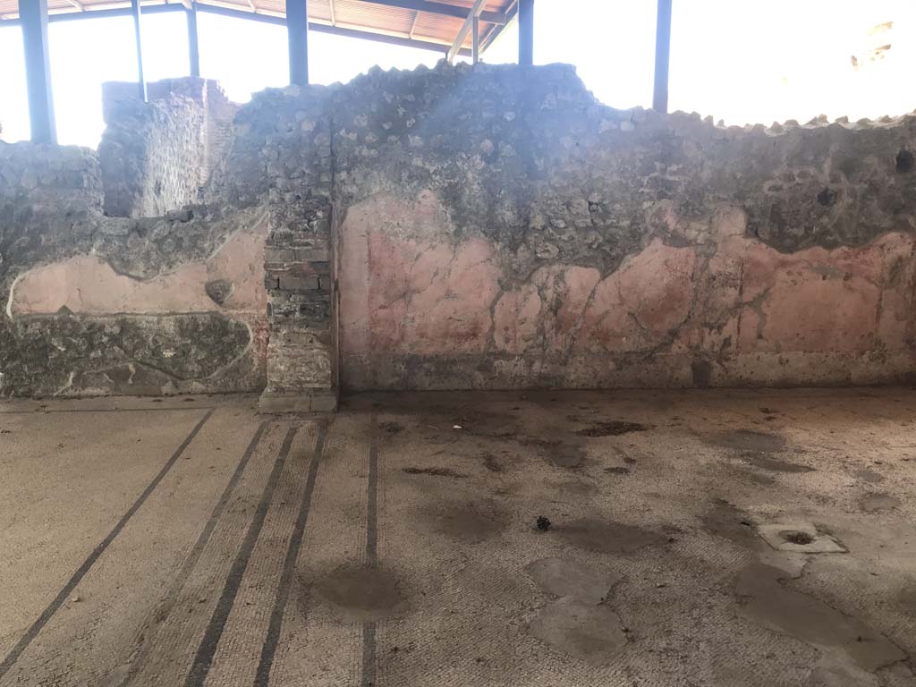 VIII.2.23 Pompeii. April 2019. Looking towards west wall of exedra. Photo courtesy of Rick Bauer.

