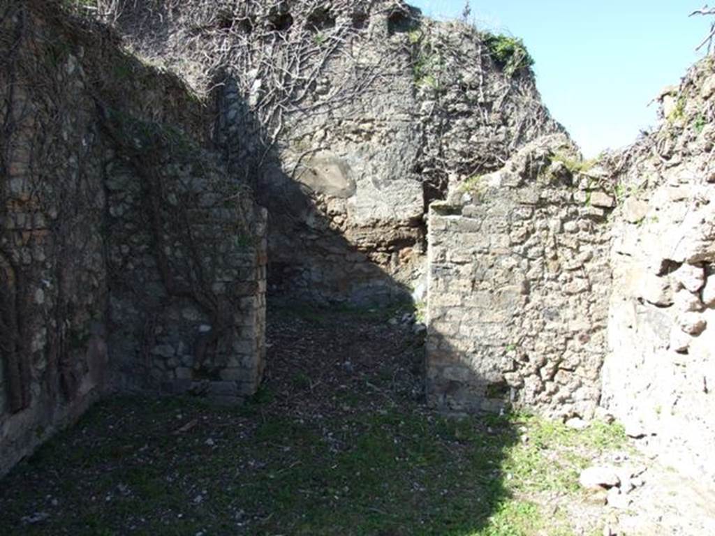 VIII.3.4 Pompeii.  March 2009.  Room 6, Ala, in foreground, and doorway to small room or cupboard, at rear.