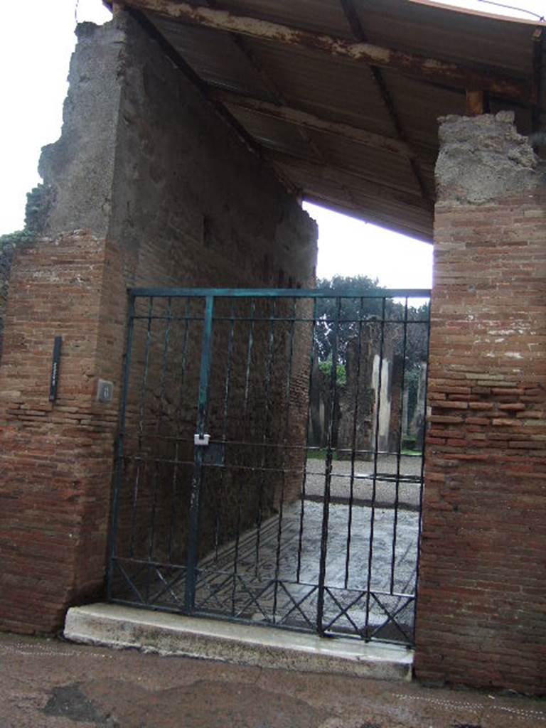 VIII.3.8 Pompeii. December 2005. Entrance doorway. According to Della Corte, because of the recommendations written on the front of the entrance, he was sure this was the house of the Coeli.
(L.) Coelius Caldus rogat     [CIL IV 708]
(L.) C(oel)ius (Post)umus cupit   [CIL IV 720 with Note 3 on page 228) 
Very mutilated was a 3rd recommendation -   Fa…… mis… ? rog(at)    [CIL IV 707] 
See Della Corte, M., 1965.  Case ed Abitanti di Pompei. Napoli: Fausto Fiorentino. (p.228)

According to Epigraphik-Datenbank Clauss/Slaby (See www.manfredclauss.de), these read as -

C(aium)  Cuspium 
Pansam  aed(ilem)  o(ro)  v(os)  f(aciatis) 
Coelius  Calius  r(o)g(at)           [CIL IV 708]

L(ucium)  Popidium  Secundum  N[3] 
aed(ilem)  iuvenem  innocuae  aetatis  d(ignum)  r(ei)  p(ublicae)  c[3]uius  [3]umus  cupit 
[3]o  facit     [CIL IV 720]

Popidium 
cum  Pansa 
Fa[3]mis[3]  rog(at)  cum  sui(s)       [CIL IV 707]

