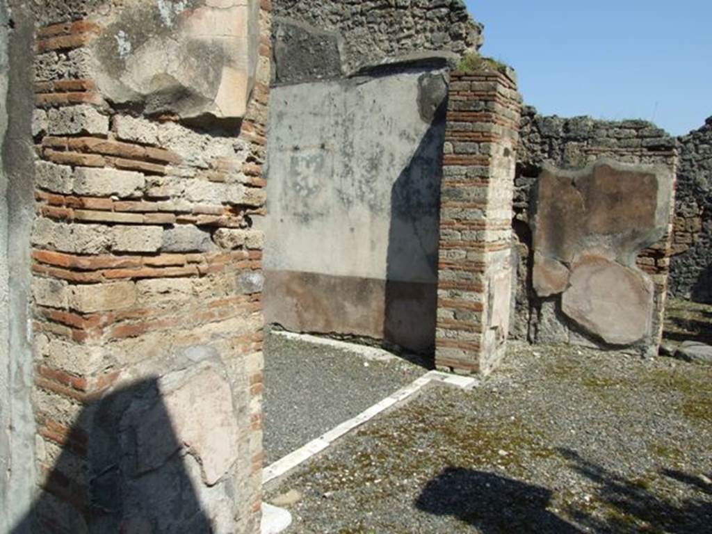 VIII.4.4 Pompeii. March 2009. Room 20, south side of tablinum, from north portico.