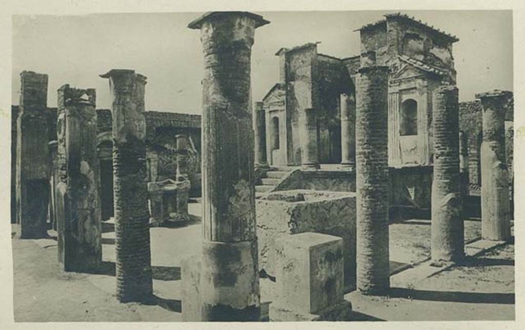 VIII.7.28 Pompeii. May 1932. Looking south-west across temple court from entrance. Photo courtesy of Rick Bauer.