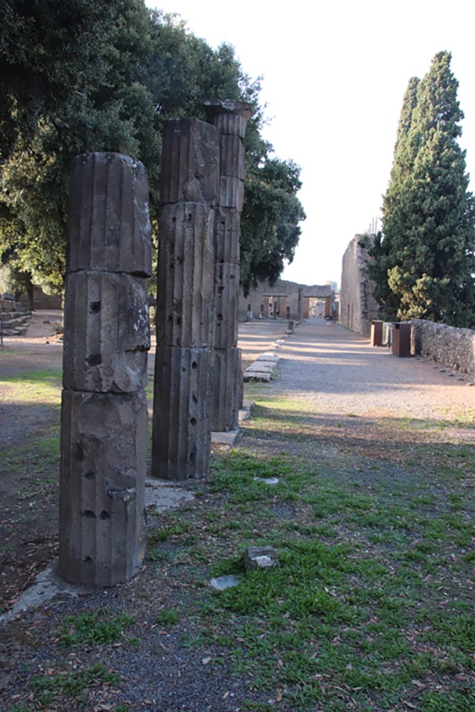 VIII.7.30 Pompeii. October 2023. 
Triangular Forum east side, looking north. Photo courtesy of Klaus Heese.
